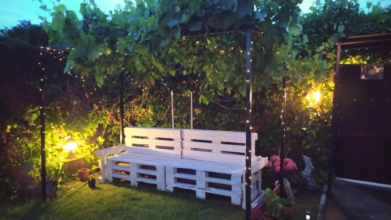 Burgo Cuarenta Y Ocho Luces 게스트하우스 외부 사진